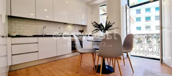 2 bedrooms Apartment in Lisbon, Portugal No. 182836 3