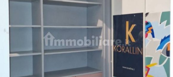 2-Zimmer Gewerbliche Immobilie in Terni, Italy, Nr. 63902 13