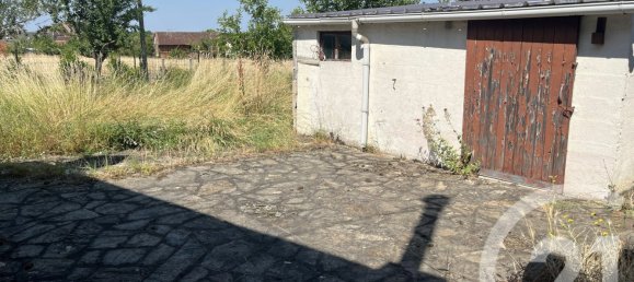 1 bedroom House in Chateaumeillant, France No. 80564 6