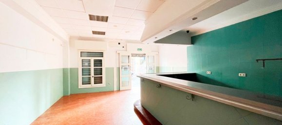 234m² Commercial property in Ronda, Spain No. 102710 3