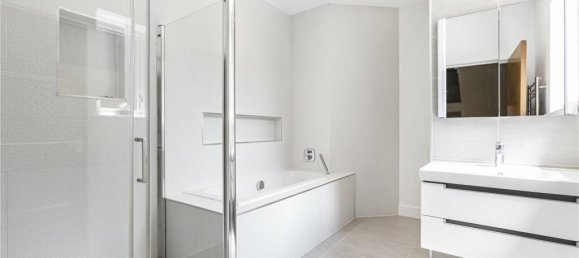 6 bedrooms House in Hadley Wood, United Kingdom No. 6570 12