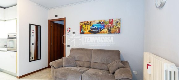 2 rooms Apartment in Brescia, Italy No. 15283 17