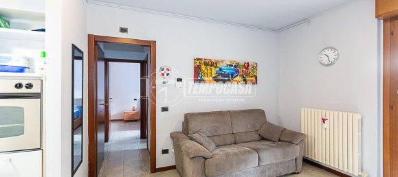 2 rooms Apartment in Brescia, Italy No. 15283 19