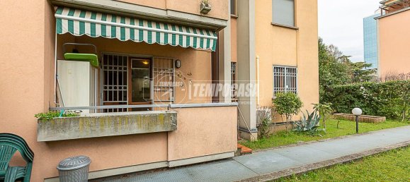 2 rooms Apartment in Brescia, Italy No. 15283 10