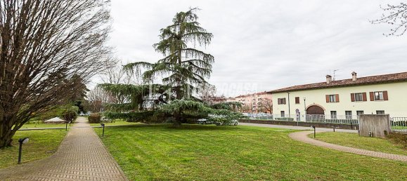 2 rooms Apartment in Brescia, Italy No. 15283 36