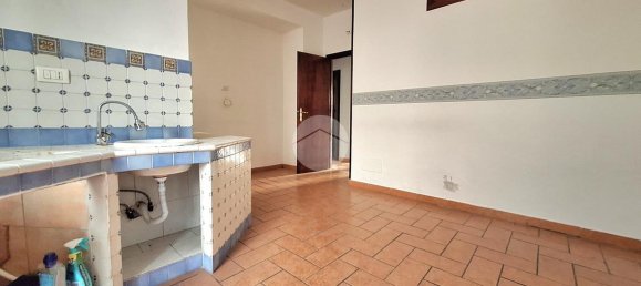 4غرفة شقة في Palermo, Italy رقم 15248 19