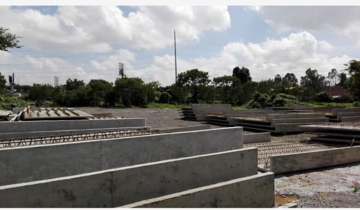  Land in Tlaquepaque, Mexico No. 204490