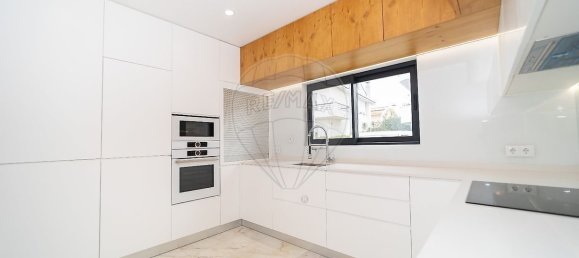 4 غرف نوم فيلا في Oeiras, Portugal رقم 52982 32