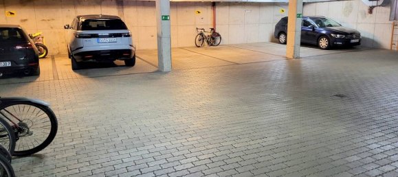 Estacionamiento en Northeim, Germany No. 315144 3