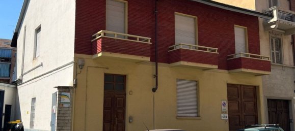 Gebäude in Turin, Italy 450m², Nr. 285949 3