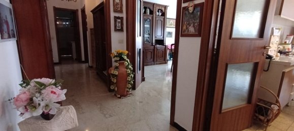 Apartamento de 6 dormitorios en Sestri Levante, Italy No. 364696 19