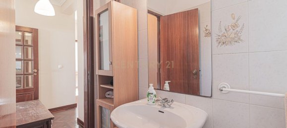 5 bedrooms House in Loures, Portugal No. 121047 22