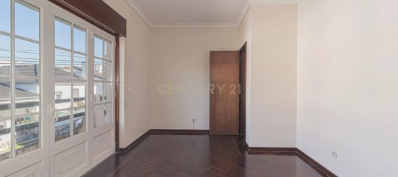 5 bedrooms House in Loures, Portugal No. 121047 36