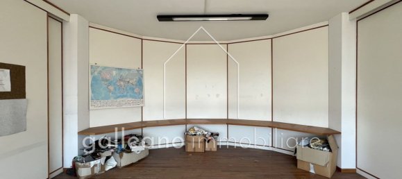 Edifício em Erba, Italy 1291 m² N.º 87342 15