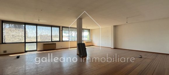 Edifício em Erba, Italy 1291 m² N.º 87342 4