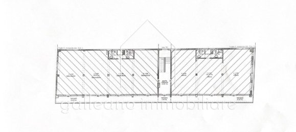 Edifício em Erba, Italy 1291 m² N.º 87342 43