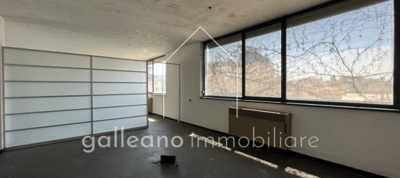 Edifício em Erba, Italy 1291 m² N.º 87342 28
