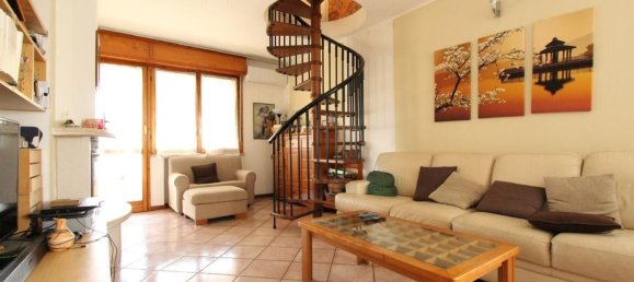 Дуплекс с 4 спальнями в Верона, Италия № 311532 2