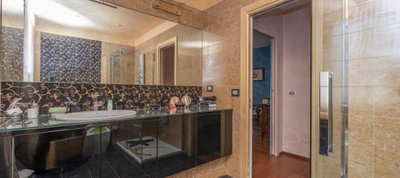 7 rooms Villa in Moncalieri, Italy No. 150199 22