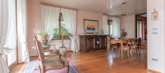 7 rooms Villa in Moncalieri, Italy No. 150199 8