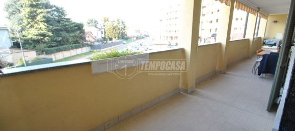 3-salle Appartement à Cesate, Italy No. 126232 18