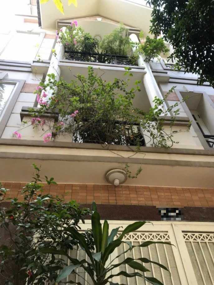 90m² Townhouse in District 7, Vietnam No. 19705
