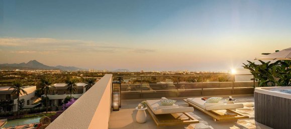 4 bedrooms Townhouse in Alicante, Spain No. 8883 11