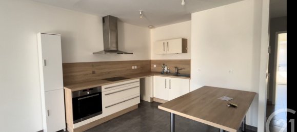 4 Schlafzimmer Haus in Chateauroux, France, Nr. 74179 2