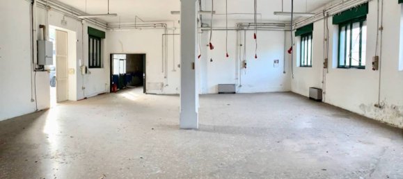 Lagerhaus in Lissone, Italy 639m², Nr. 316340 7