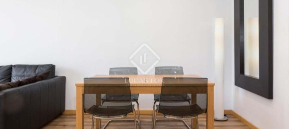 2 bedrooms Apartment in Eixample, Spain No. 24901 4