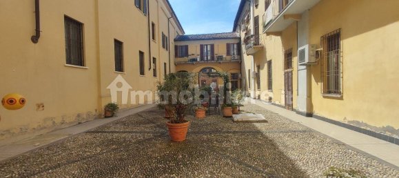 Квартира с 3 спальнями в Кремона, Италия № 381513 19