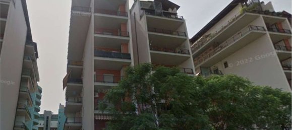 Квартира с 2 комнатами в Монтесильвано, Италия № 186544 3