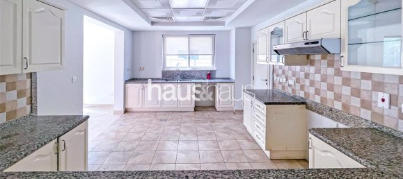 4 chambres Villa à Dubai Sports City, UAE No. 100207 5