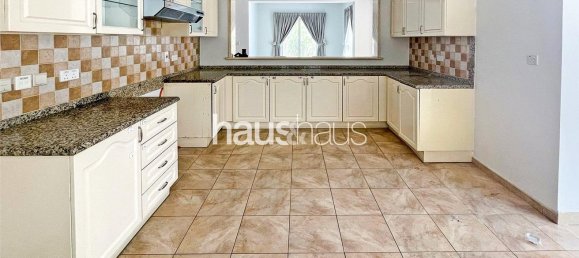 4 chambres Villa à Dubai Sports City, UAE No. 100207 6