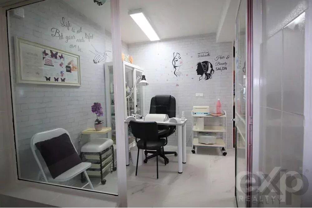 40m² Commercial property in Tavira, Portugal No. 236872