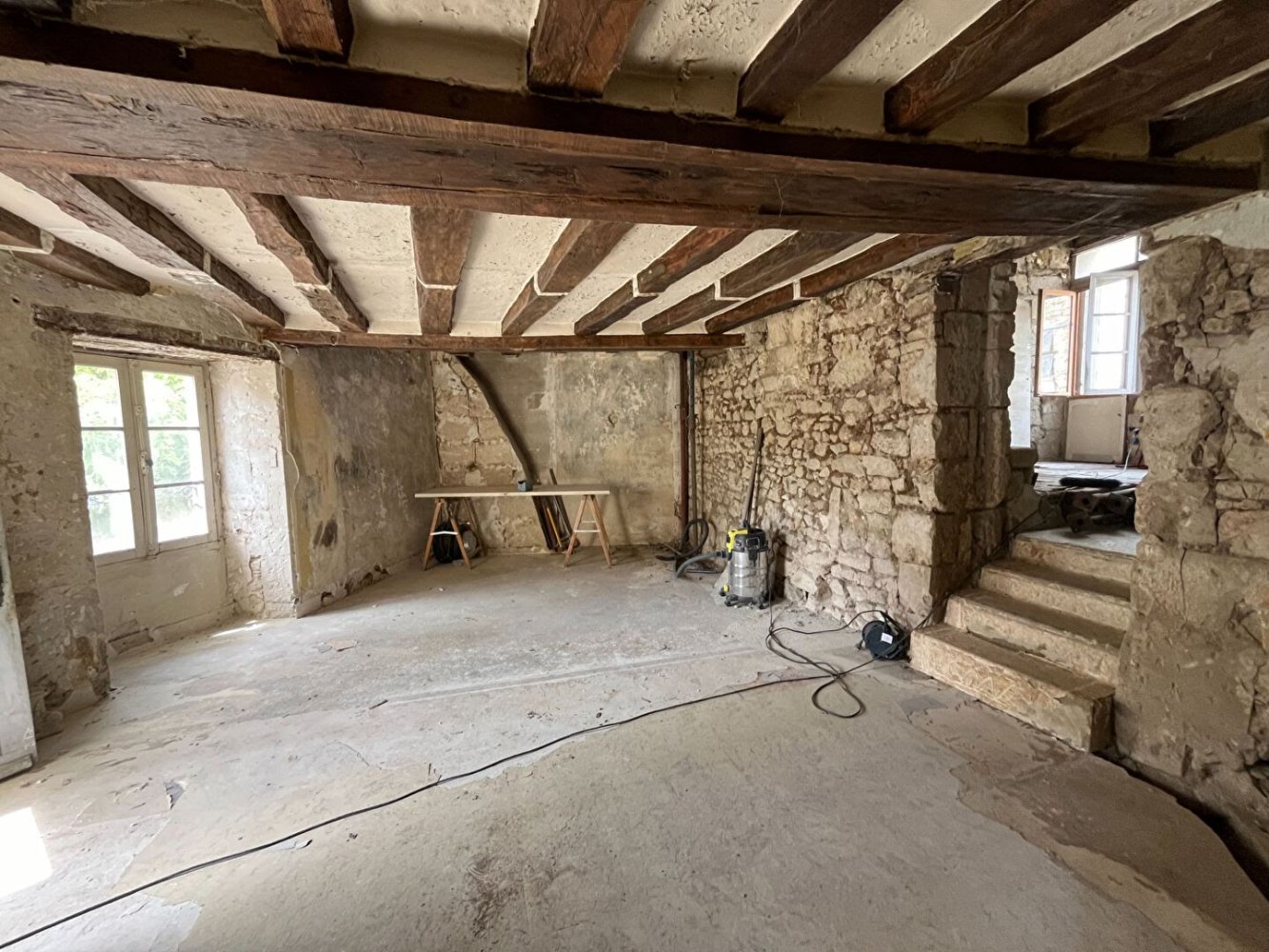 6-salle Maison à Chinon, France No. 59293