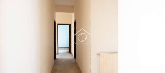 Квартира с 3 спальнями в Реджо Калабрия, Италия № 273498 11