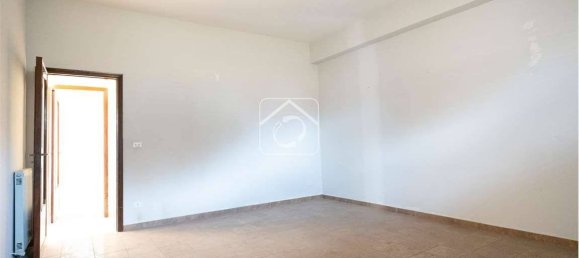 Квартира с 3 спальнями в Реджо Калабрия, Италия № 273498 19