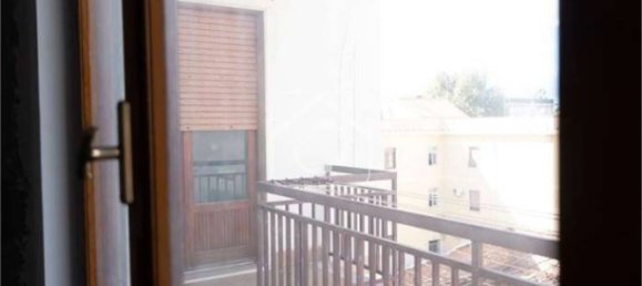 Квартира с 3 спальнями в Реджо Калабрия, Италия № 273498 30