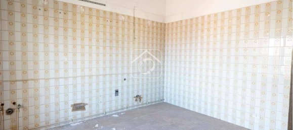 Квартира с 3 спальнями в Реджо Калабрия, Италия № 273498 14