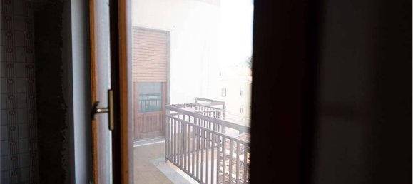 Квартира с 3 спальнями в Реджо Калабрия, Италия № 273498 29