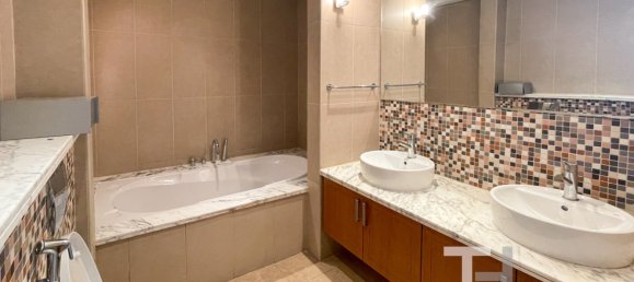 3 bedrooms Villa in Jumeirah Park, UAE No. 28493 12