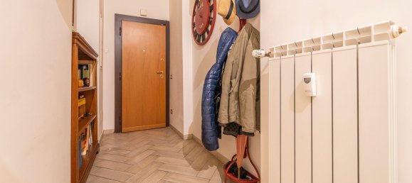 3-salle Appartement à Rome, Italy No. 17886 5