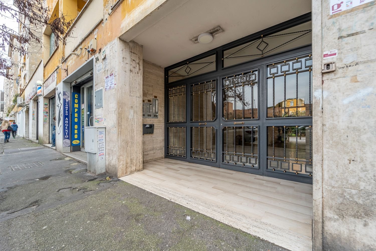 3-salle Appartement à Rome, Italy No. 17886