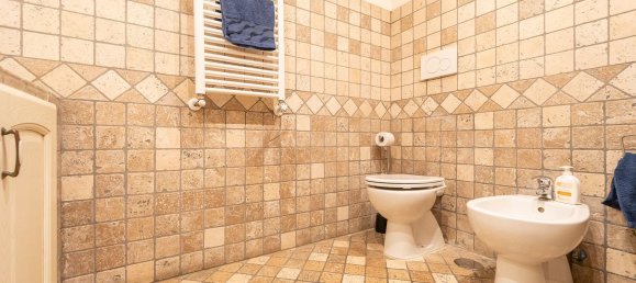 3-salle Appartement à Rome, Italy No. 17886 18