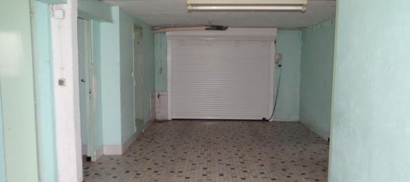 4 bedrooms House in Gorges, France No. 98994 10