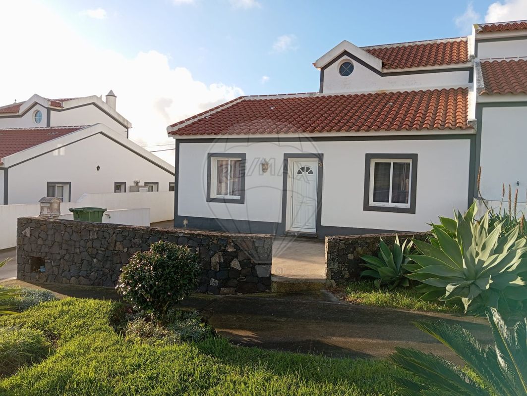 3 bedrooms House in Vila do Porto, Portugal No. 170701