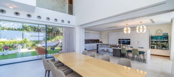 5 bedrooms Villa in Benahavis, Spain No. 39632 12