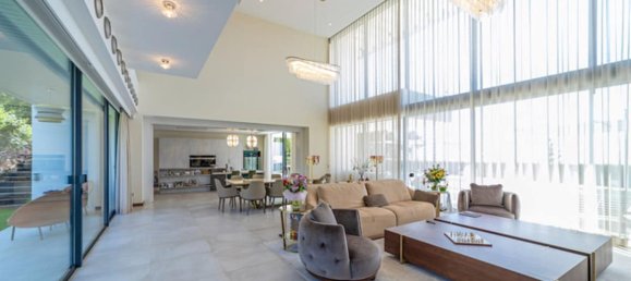 5 bedrooms Villa in Benahavis, Spain No. 39632 8