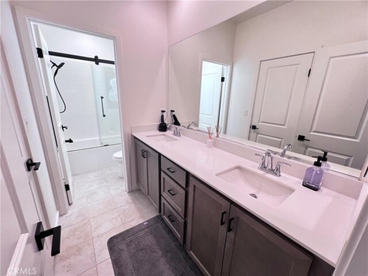 4 chambres Maison à Corona, USA No. 200761